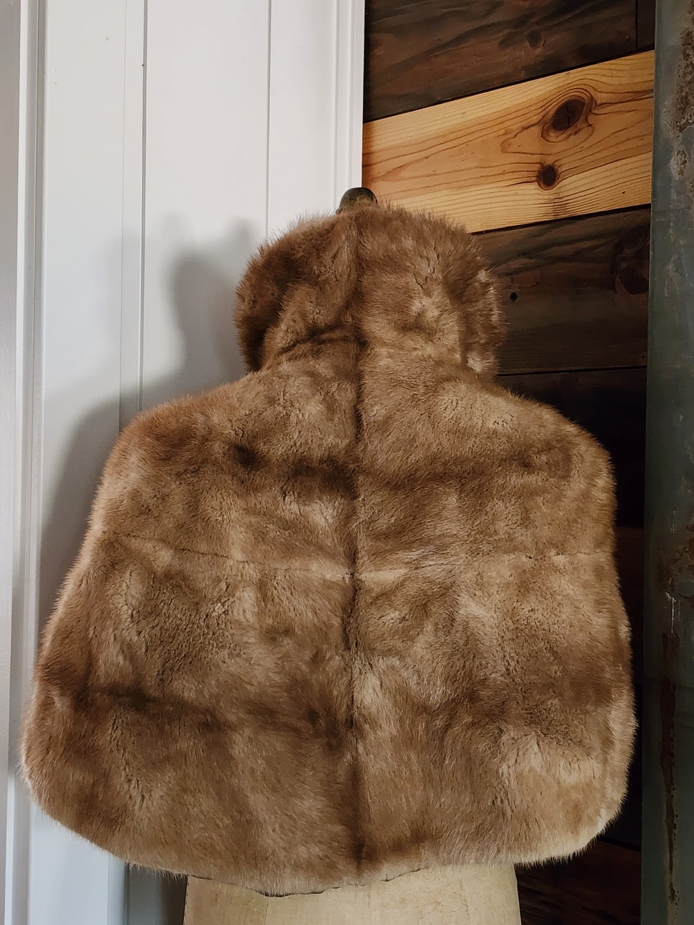 Vintage 1960's Mink Stole - Picture 2 of 3